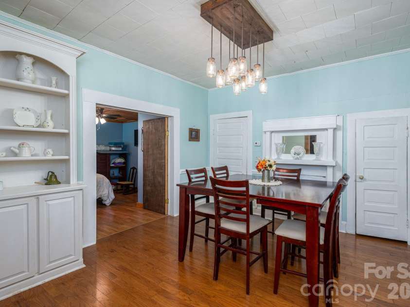 744 Grove Street Extension, Lincolnton, NC 28092.  MLS# CAR4407783, YatesRealty ID 41416. 