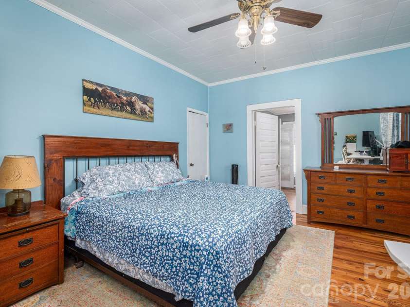744 Grove Street Extension, Lincolnton, NC 28092.  MLS# CAR4407783, YatesRealty ID 41416. 