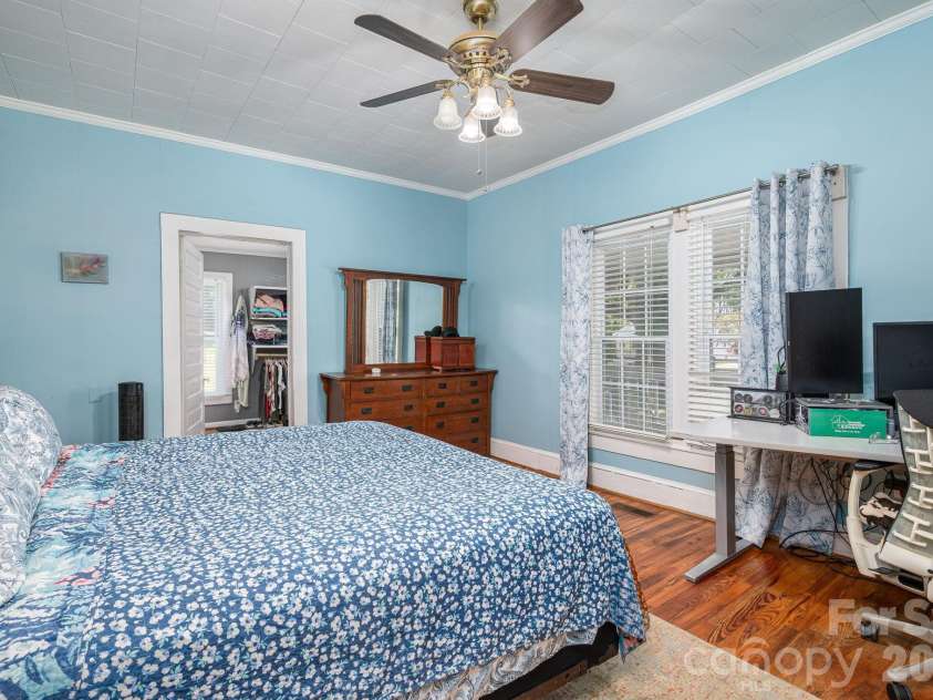 744 Grove Street Extension, Lincolnton, NC 28092.  MLS# CAR4407783, YatesRealty ID 41416. 