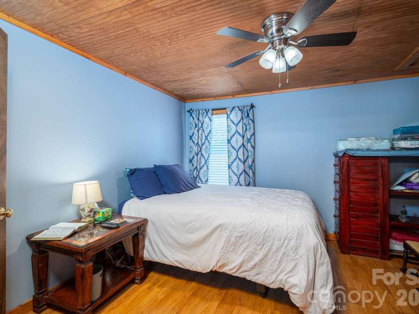 744 Grove Street Extension, Lincolnton, NC 28092.  MLS# CAR4407783, YatesRealty ID 41416. 