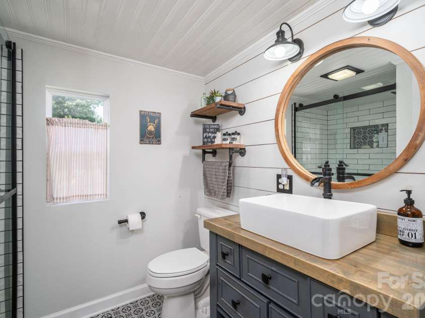 744 Grove Street Extension, Lincolnton, NC 28092.  MLS# CAR4407783, YatesRealty ID 41416. 