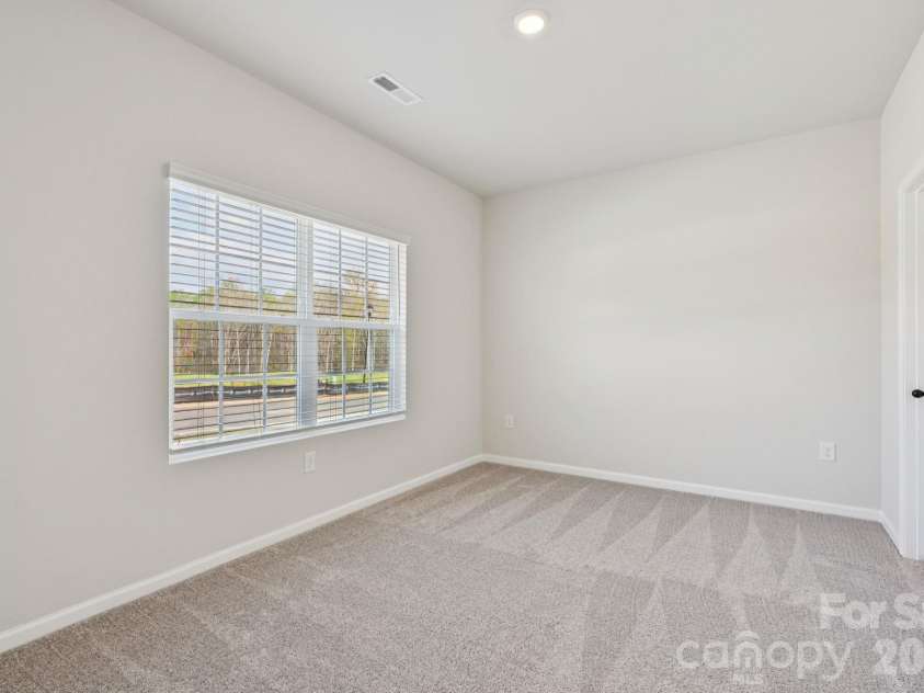 702 Willow Estates Drive, Shelby, NC 28150.  MLS# CAR4387056, YatesRealty ID 41420. 