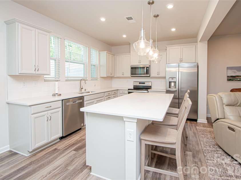 3848 Amalia Place, Fort Mill, SC 29707.  MLS# CAR4409564, YatesRealty ID 41421. 