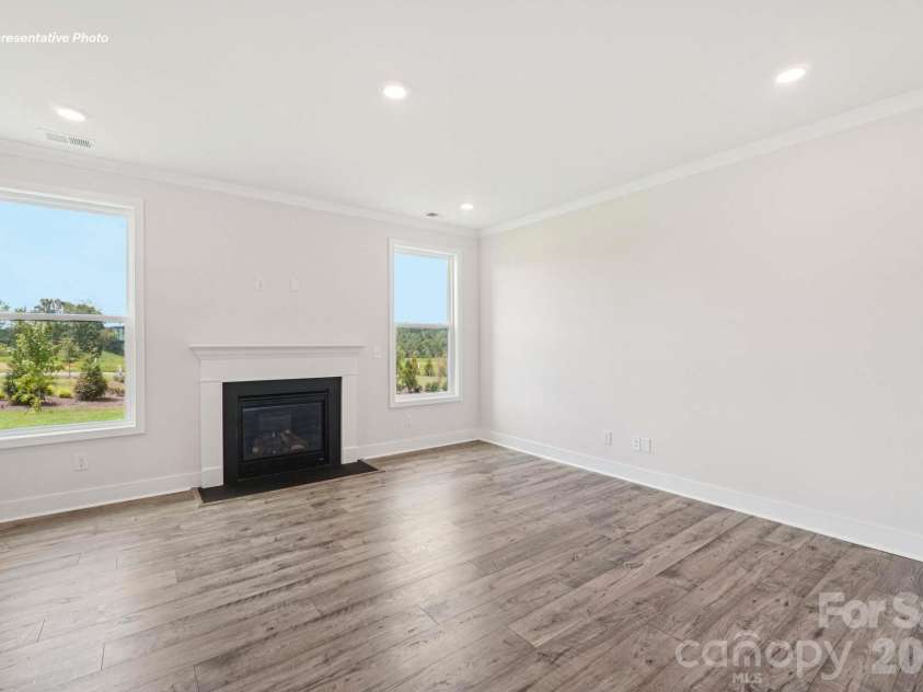 6020 Shady Terrace Lane, York, SC 29745.  MLS# CAR4409666, YatesRealty ID 41422. 