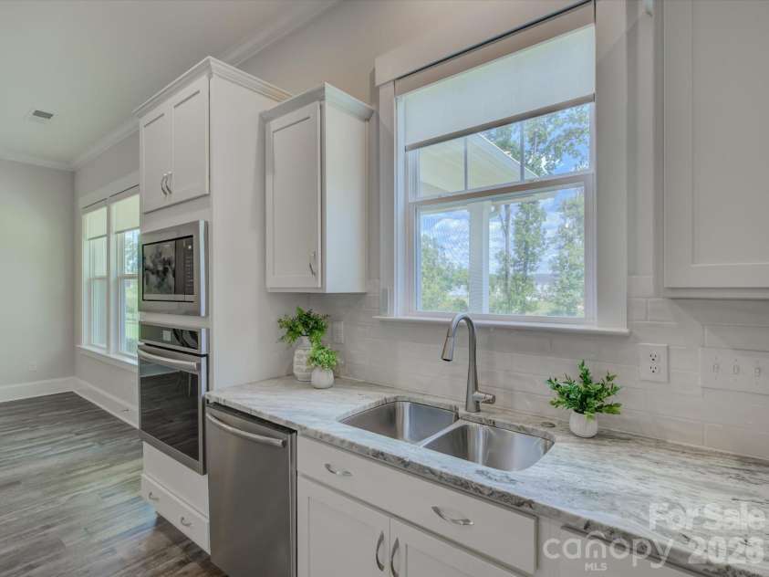 231 Parkland Avenue, Rock Hill, SC 29730.  MLS# CAR4409232, YatesRealty ID 41423. 