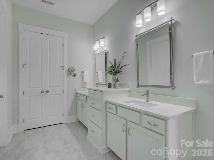 231 Parkland Avenue, Rock Hill, SC 29730.  MLS# CAR4409232, YatesRealty ID 41423. 