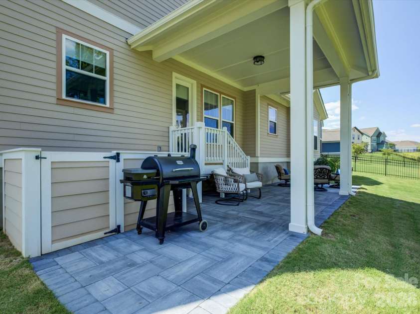 231 Parkland Avenue, Rock Hill, SC 29730.  MLS# CAR4409232, YatesRealty ID 41423. 