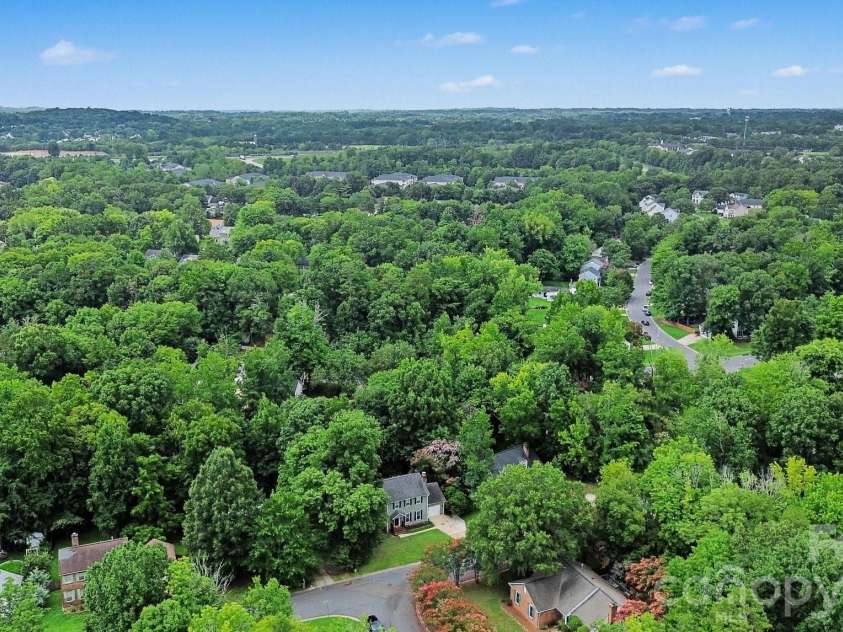 2132 Killarney Place, Charlotte, NC 28262.  MLS# CAR4410407, YatesRealty ID 41428. 