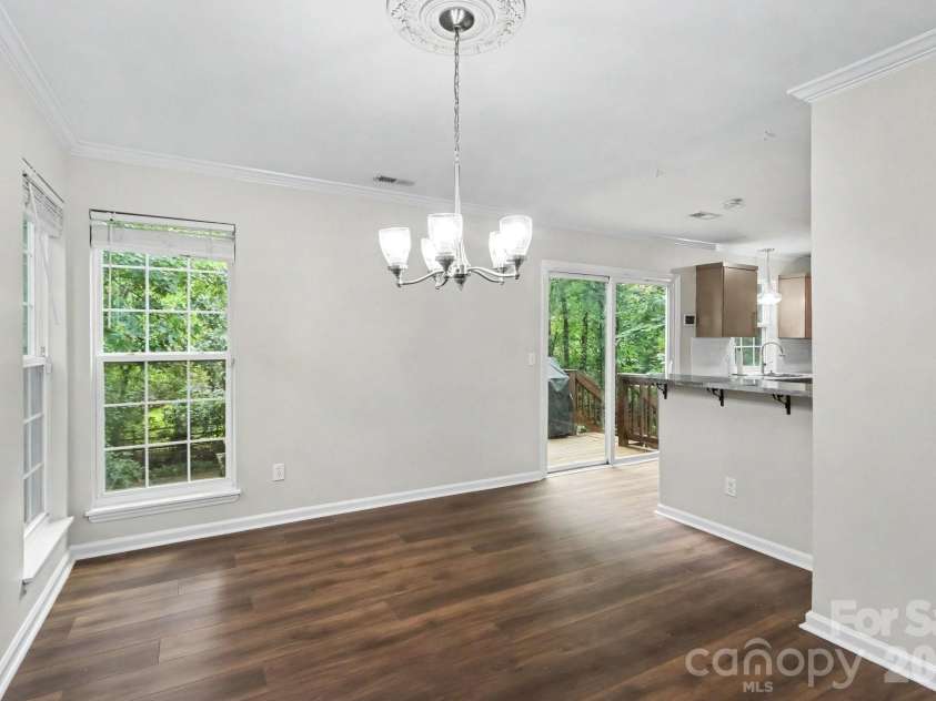 2132 Killarney Place, Charlotte, NC 28262.  MLS# CAR4410407, YatesRealty ID 41428. DINING ROOM