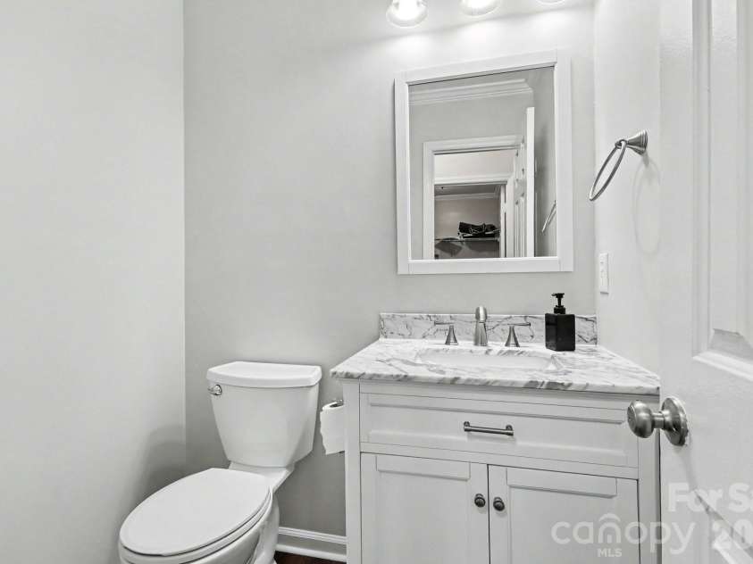 2132 Killarney Place, Charlotte, NC 28262.  MLS# CAR4410407, YatesRealty ID 41428. HALF BATH  DOWNSTIARS