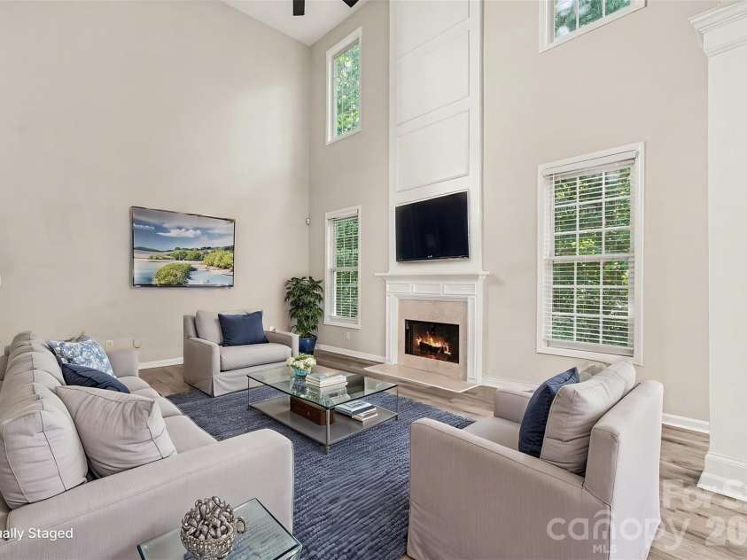 7731 Beaker Court, Charlotte, NC 28269.  MLS# CAR4410357, YatesRealty ID 41429. 