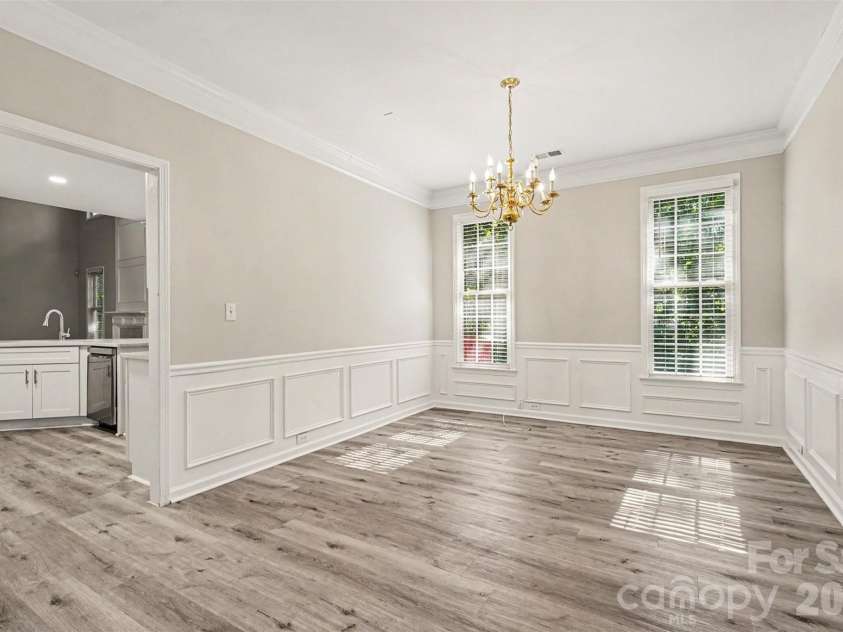 7731 Beaker Court, Charlotte, NC 28269.  MLS# CAR4410357, YatesRealty ID 41429. 