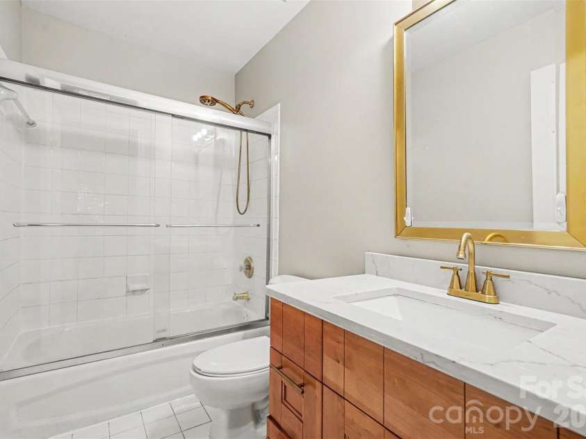 7731 Beaker Court, Charlotte, NC 28269.  MLS# CAR4410357, YatesRealty ID 41429. 