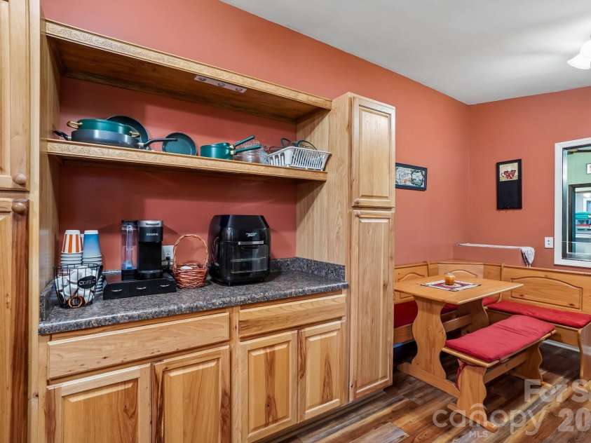 210 Leigh Anne Lane, Horse Shoe, NC 28742.  MLS# CAR4411081, YatesRealty ID 41430. 