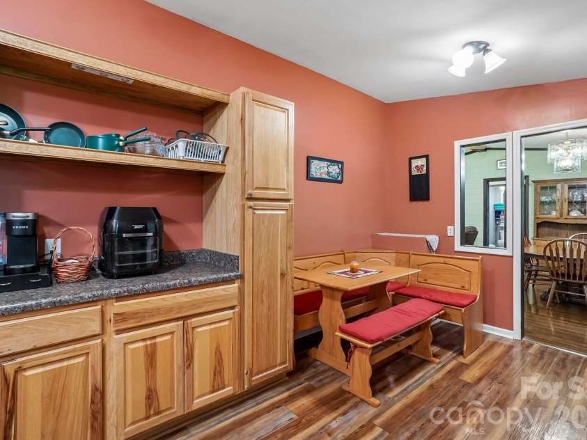 210 Leigh Anne Lane, Horse Shoe, NC 28742.  MLS# CAR4411081, YatesRealty ID 41430. 