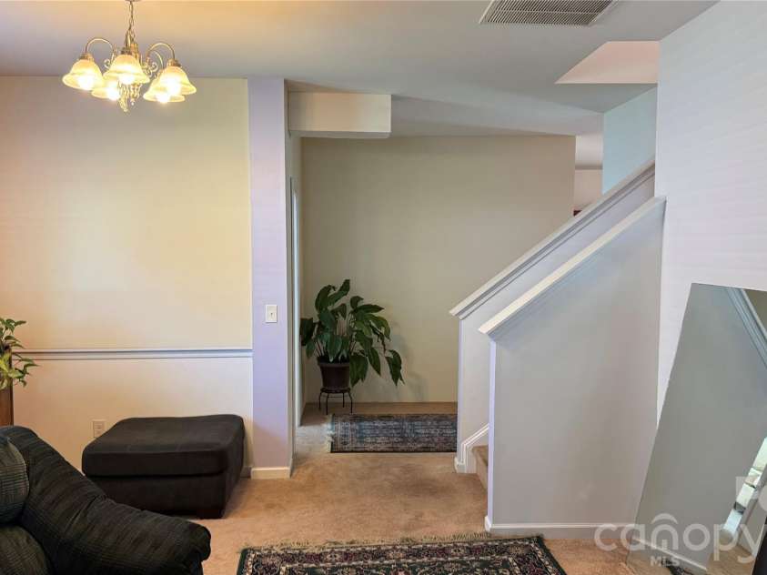 7736 Ponderosa Lane, Charlotte, NC 28215.  MLS# CAR4411529, YatesRealty ID 41432. 