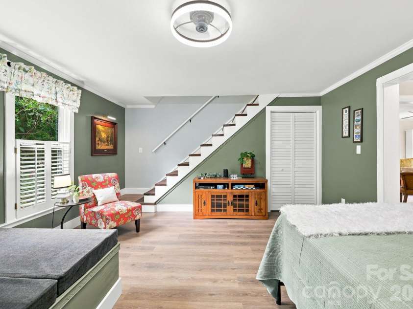 107 Burkemont Avenue, Morganton, NC 28655.  MLS# CAR4411531, YatesRealty ID 41433. 
