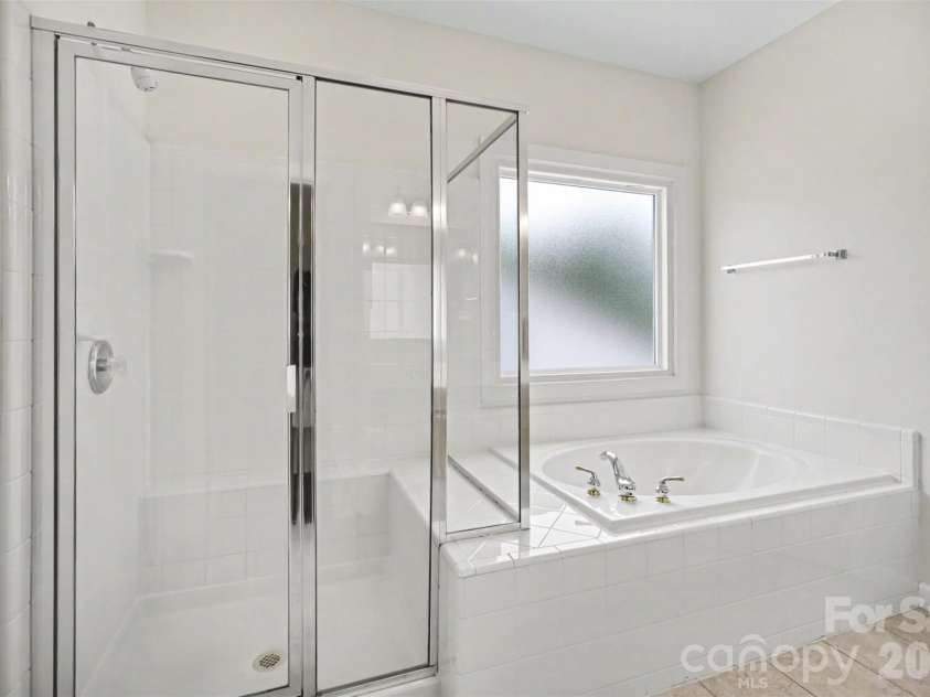 11511 Innes Court, Charlotte, NC 28277.  MLS# CAR4409523, YatesRealty ID 41434. 