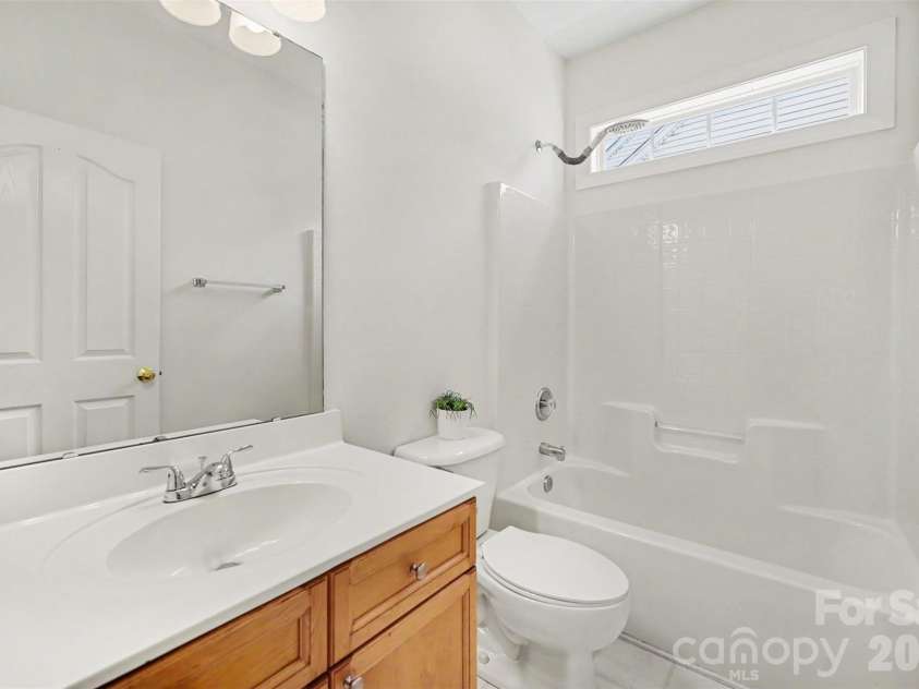 11511 Innes Court, Charlotte, NC 28277.  MLS# CAR4409523, YatesRealty ID 41434. 
