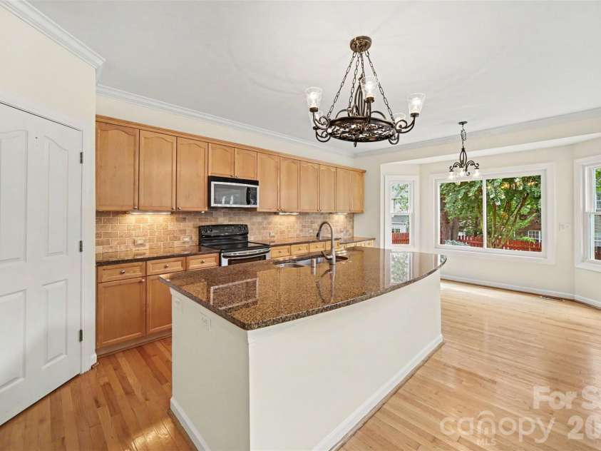 11511 Innes Court, Charlotte, NC 28277.  MLS# CAR4409523, YatesRealty ID 41434. 