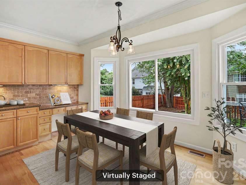 11511 Innes Court, Charlotte, NC 28277.  MLS# CAR4409523, YatesRealty ID 41434. 