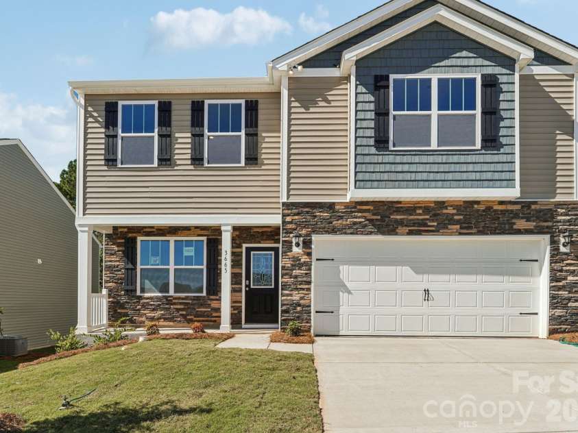 126 Ridgehaven Drive, Waynesville, NC 28786.  MLS# CAR4411535, YatesRealty ID 41435. Photos are representative