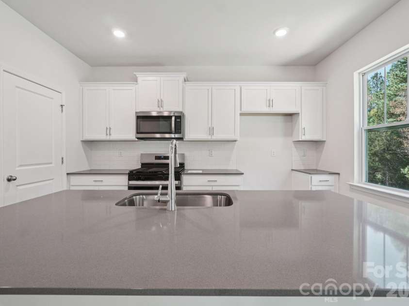 126 Ridgehaven Drive, Waynesville, NC 28786.  MLS# CAR4411535, YatesRealty ID 41435. Photos are representative