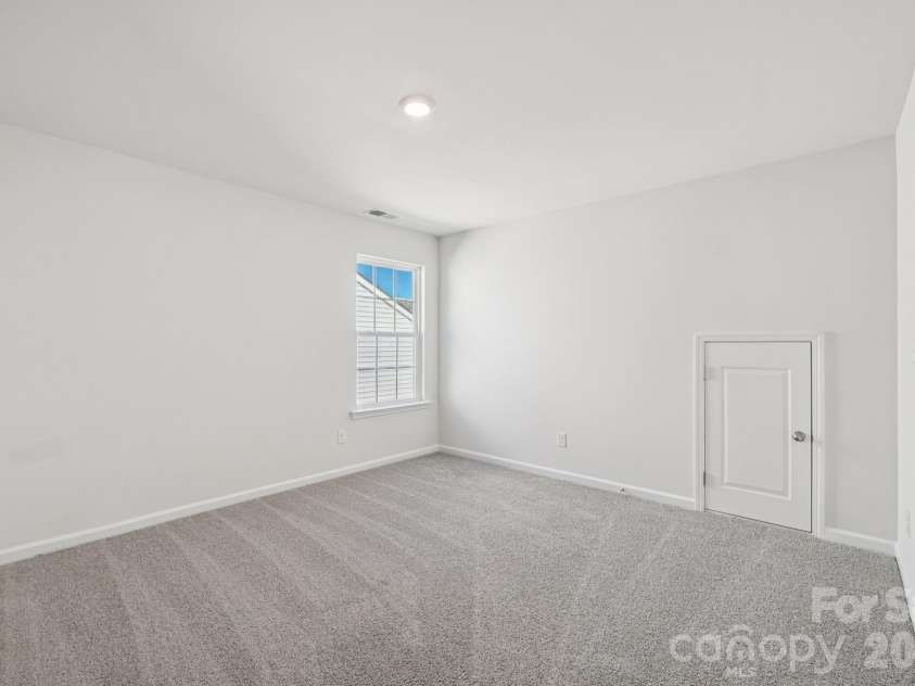 126 Ridgehaven Drive, Waynesville, NC 28786.  MLS# CAR4411535, YatesRealty ID 41435. Photos are representative