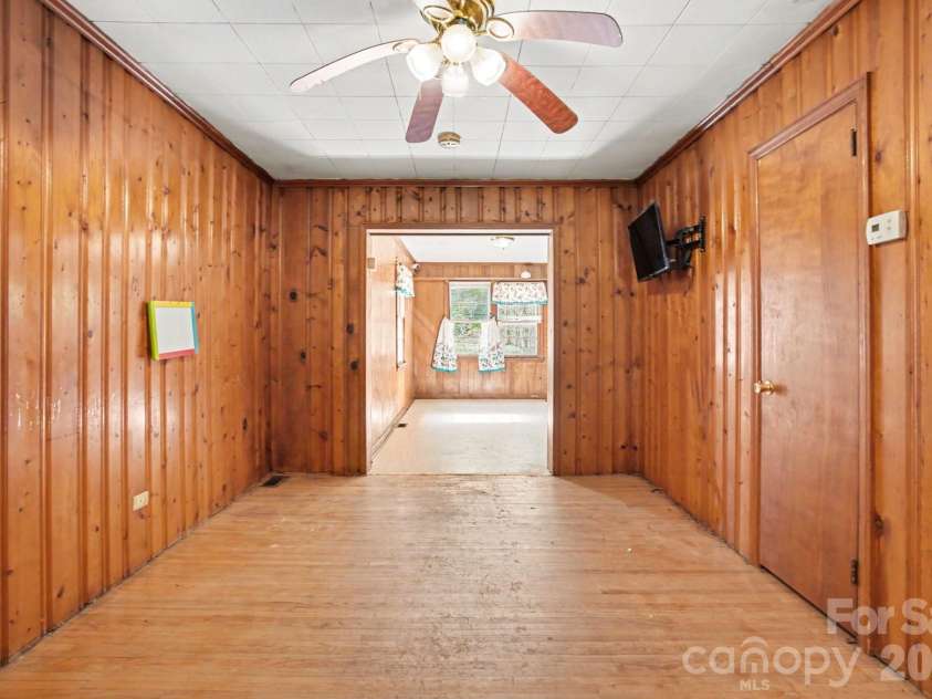 105 Shelton Circle, Wadesboro, NC 28170.  MLS# CAR4411240, YatesRealty ID 41436. 