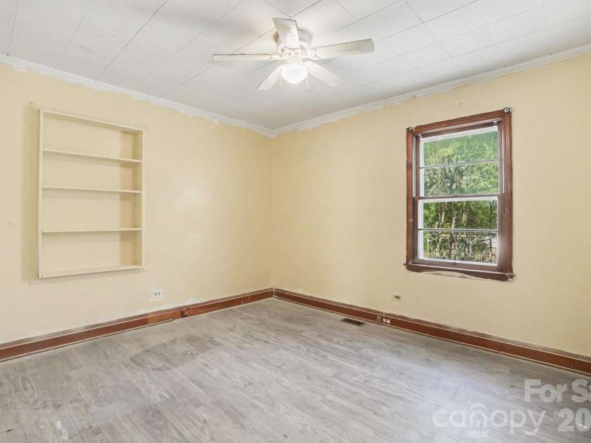 105 Shelton Circle, Wadesboro, NC 28170.  MLS# CAR4411240, YatesRealty ID 41436. 