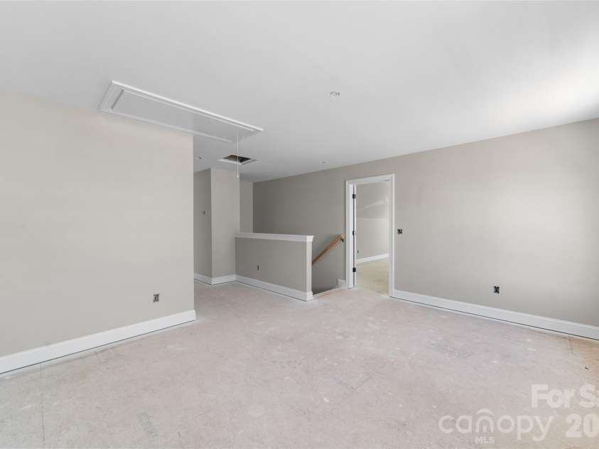 153 Canton Drive, Lexington, NC 27295.  MLS# CAR4411279, YatesRealty ID 41437. 