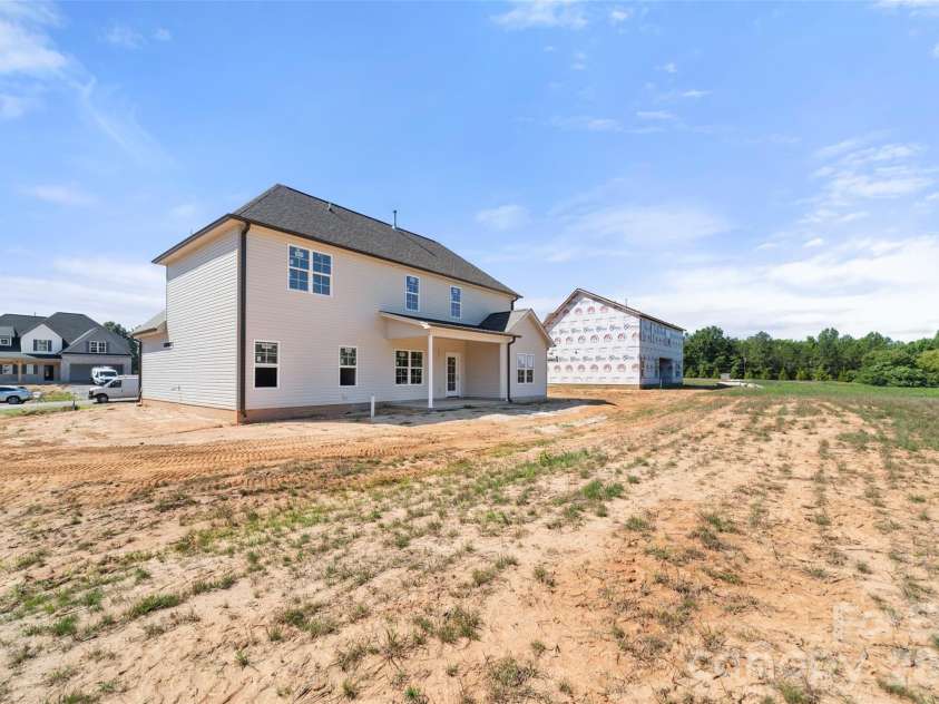 153 Canton Drive, Lexington, NC 27295.  MLS# CAR4411279, YatesRealty ID 41437. 