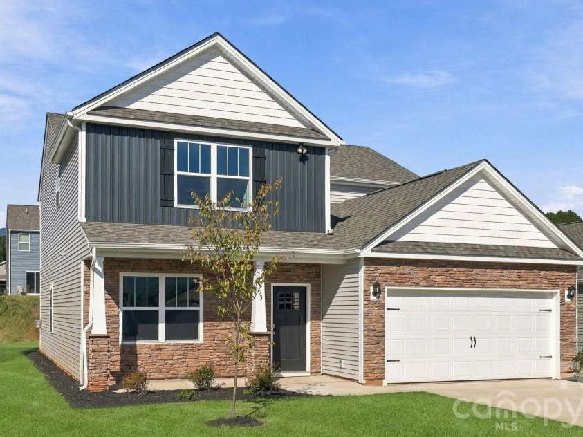 73 Ridgehaven Drive, Waynesville, NC 28786.  MLS# CAR4411544, YatesRealty ID 41439. 