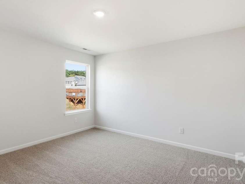 73 Ridgehaven Drive, Waynesville, NC 28786.  MLS# CAR4411544, YatesRealty ID 41439. 