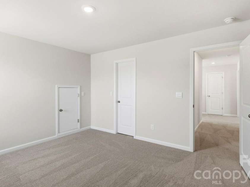73 Ridgehaven Drive, Waynesville, NC 28786.  MLS# CAR4411544, YatesRealty ID 41439. 