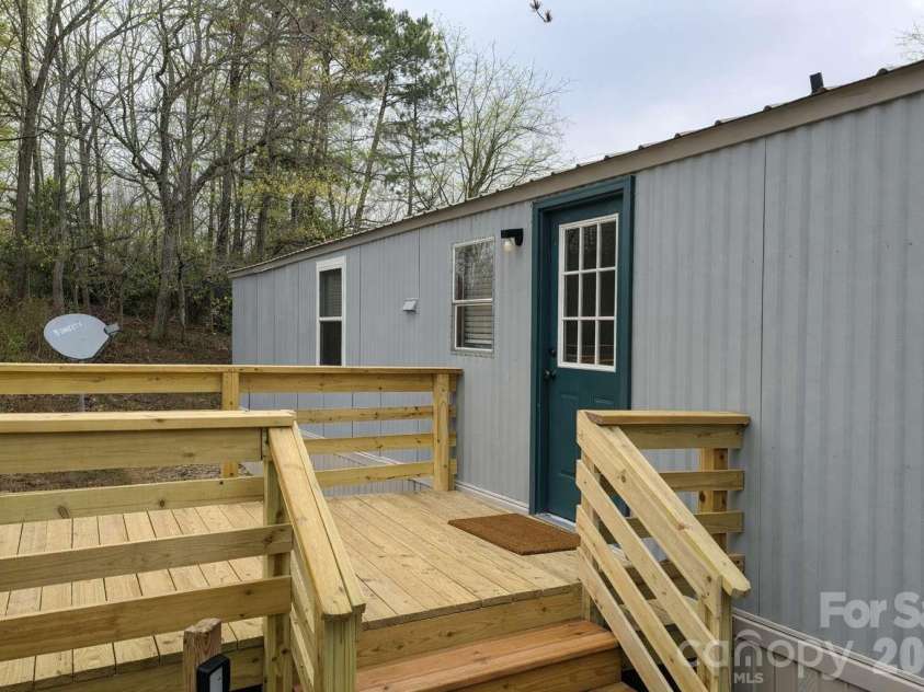 163 Old Leicester Highway, Asheville, NC 28804.  MLS# CAR4424139, YatesRealty ID 4144. 