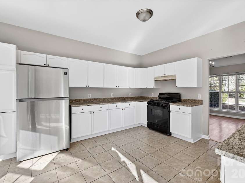 1906 Decatur Court, Charlotte, NC 28213.  MLS# CAR4330083, YatesRealty ID 4144. 