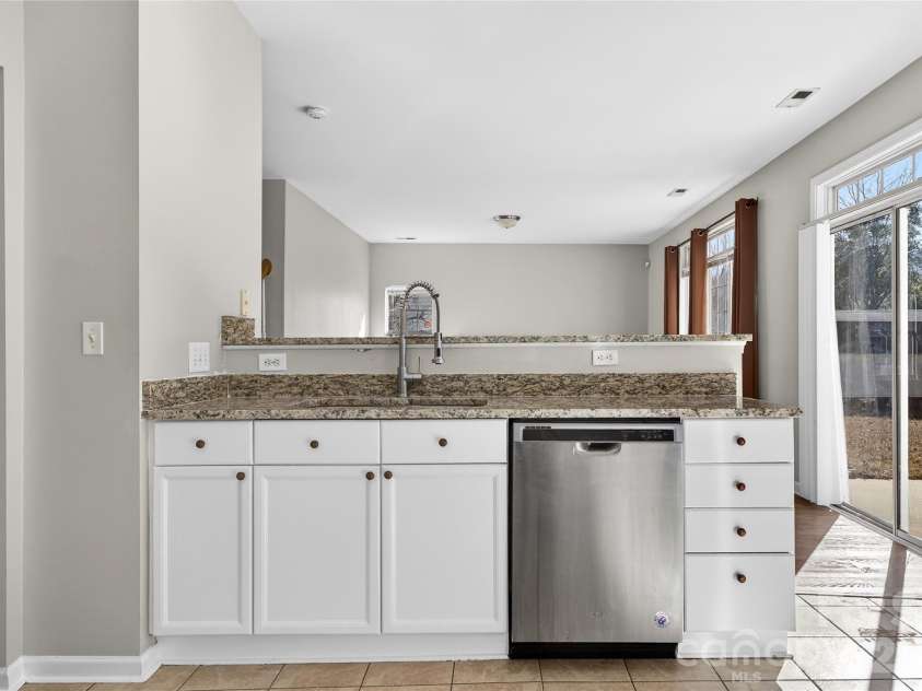 1906 Decatur Court, Charlotte, NC 28213.  MLS# CAR4330083, YatesRealty ID 4144. 