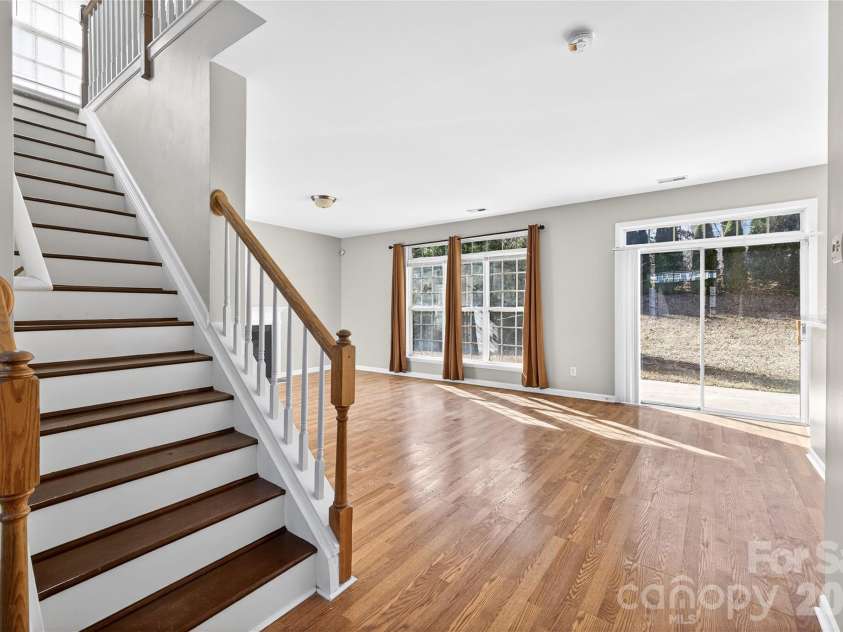 1906 Decatur Court, Charlotte, NC 28213.  MLS# CAR4330083, YatesRealty ID 4144. 