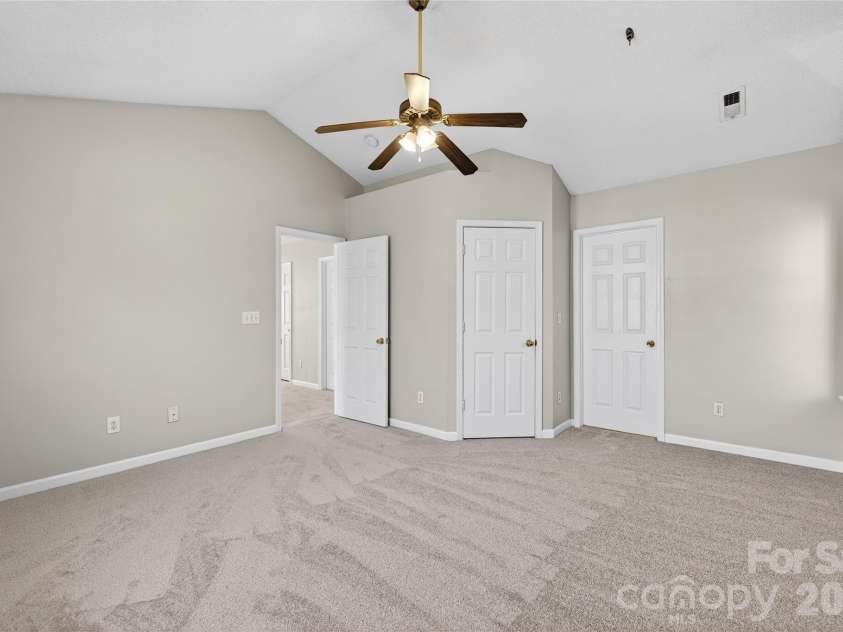 1906 Decatur Court, Charlotte, NC 28213.  MLS# CAR4330083, YatesRealty ID 4144. 