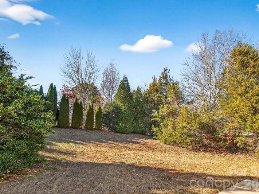 1906 Decatur Court, Charlotte, NC 28213.  MLS# CAR4330083, YatesRealty ID 4144. 