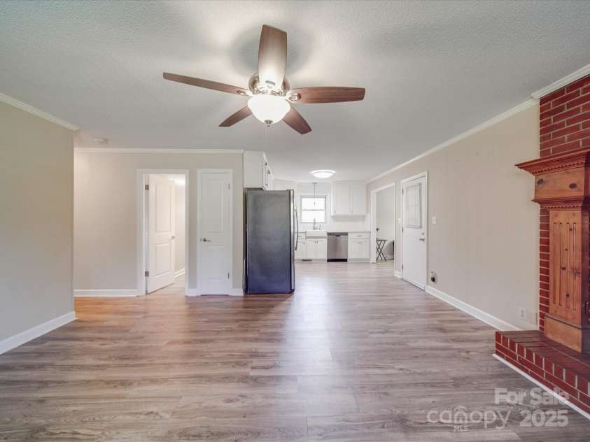 516 Lakeview Drive, Wadesboro, NC 28170.  MLS# CAR4238752, YatesRealty ID 4144. 