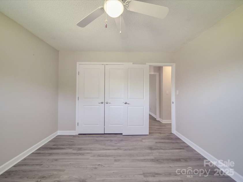 516 Lakeview Drive, Wadesboro, NC 28170.  MLS# CAR4238752, YatesRealty ID 4144. 