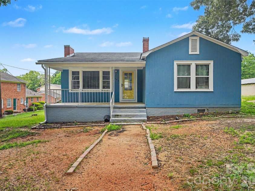 1102 Desoto Avenue, Kannapolis, NC 28083.  MLS# CAR4409858, YatesRealty ID 41441. 