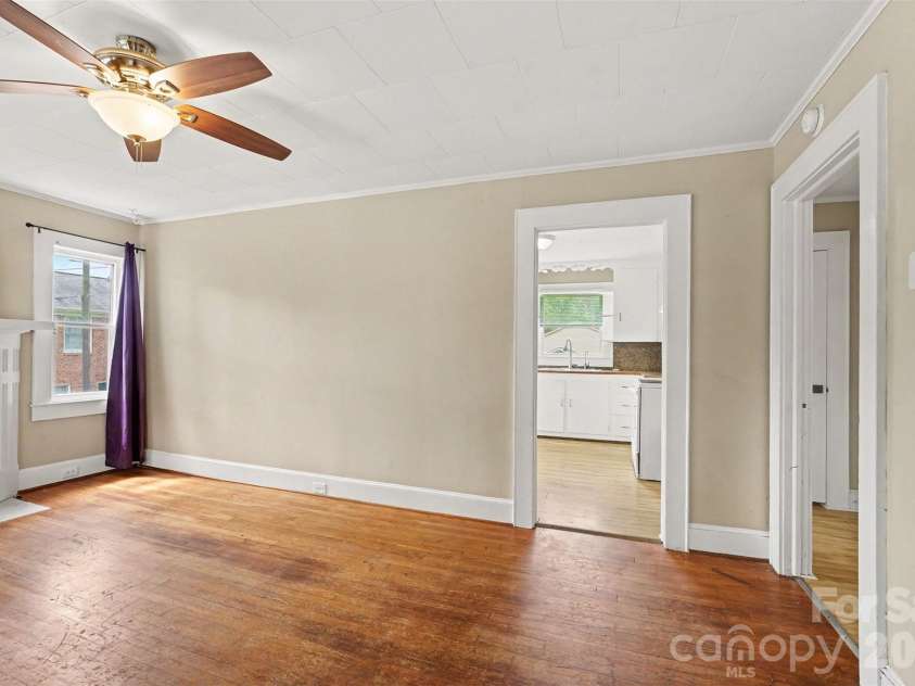 1102 Desoto Avenue, Kannapolis, NC 28083.  MLS# CAR4409858, YatesRealty ID 41441. 