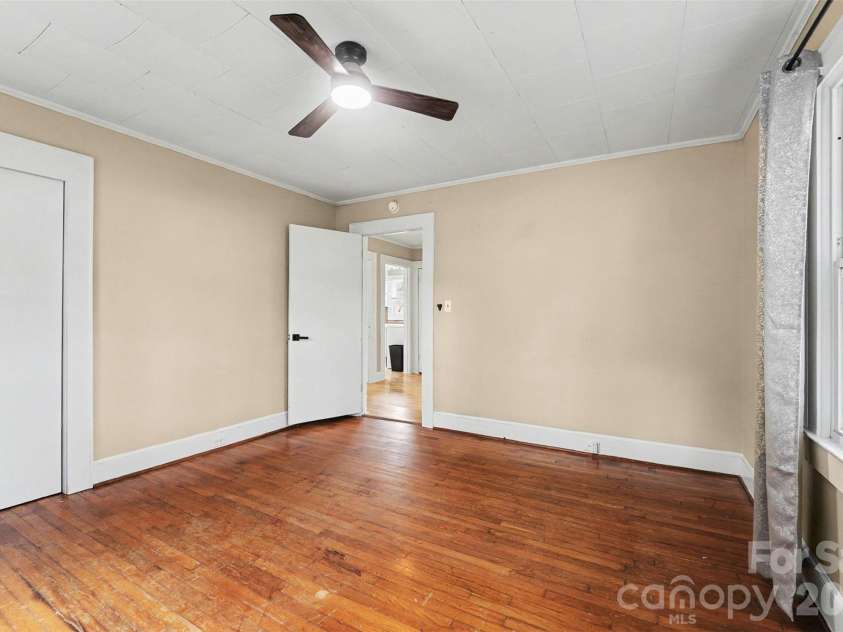 1102 Desoto Avenue, Kannapolis, NC 28083.  MLS# CAR4409858, YatesRealty ID 41441. 