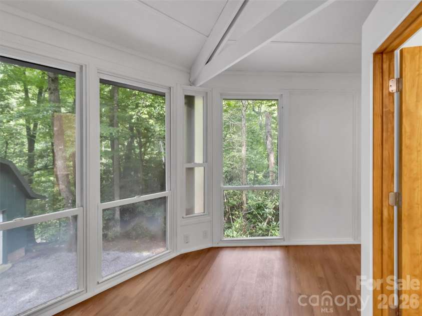 477 Mountain Forest Estate, Sylva, NC 28779.  MLS# CAR4409582, YatesRealty ID 41443. 