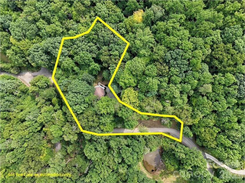 477 Mountain Forest Estate, Sylva, NC 28779.  MLS# CAR4409582, YatesRealty ID 41443. 