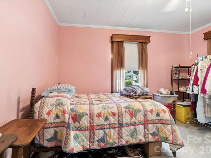 665 Cherry Street, Wadesboro, NC 28170.  MLS# CAR4411532, YatesRealty ID 41449. 