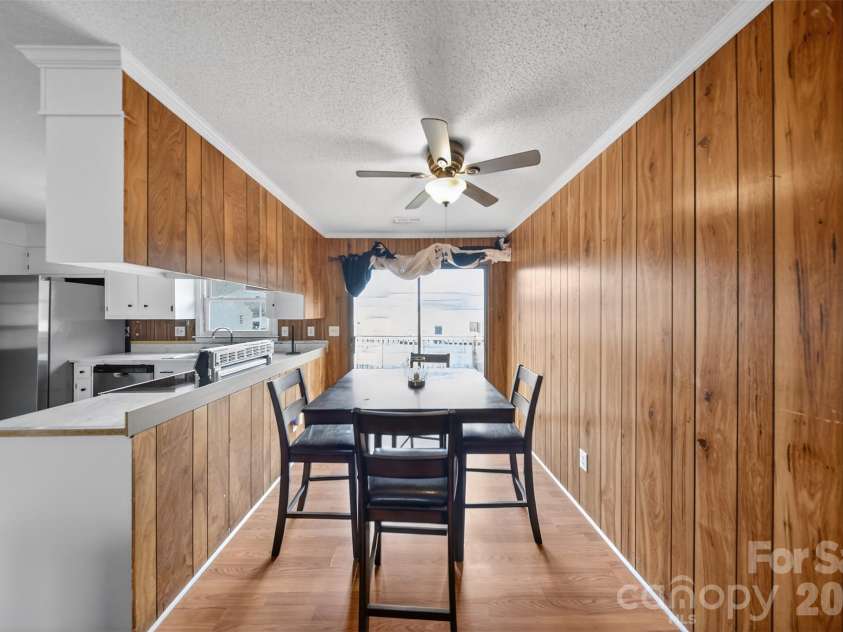 1406 Meandering Lane, Lincolnton, NC 28092.  MLS# CAR4345783, YatesRealty ID 4145. Dining Area